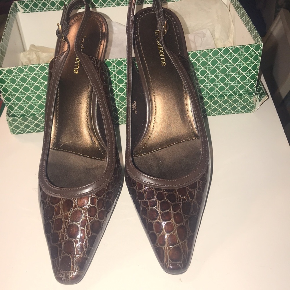 Women’s Liz Claiborne Leather Slingbacks